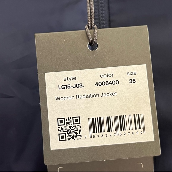 Kjus radiation navy blue women’s jacket NWT SZ small - Picture 8 of 8